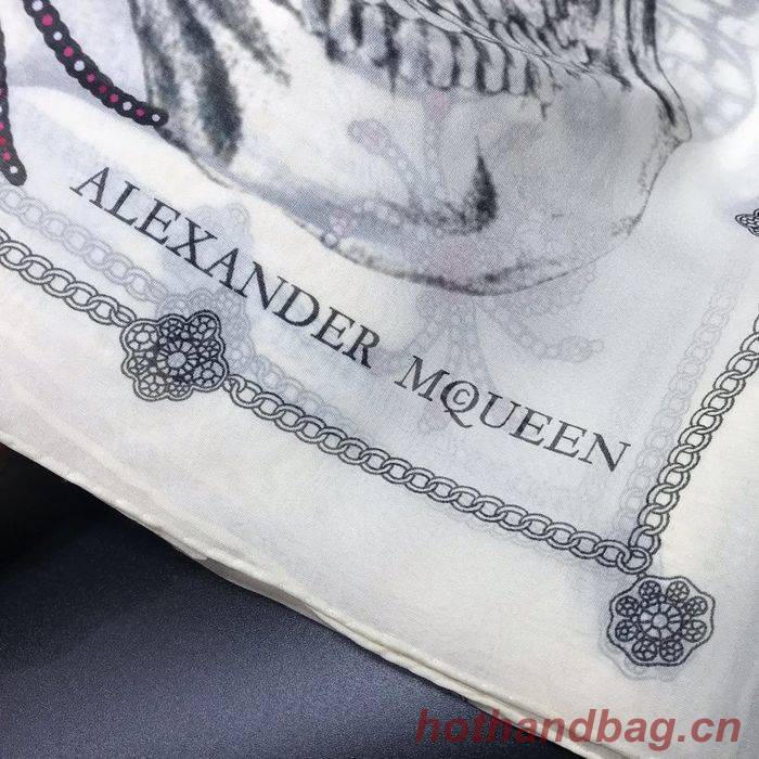 Alexander Mcqueen Scarf MQC00001 Alexander Mcqueen Scarf MQC00001